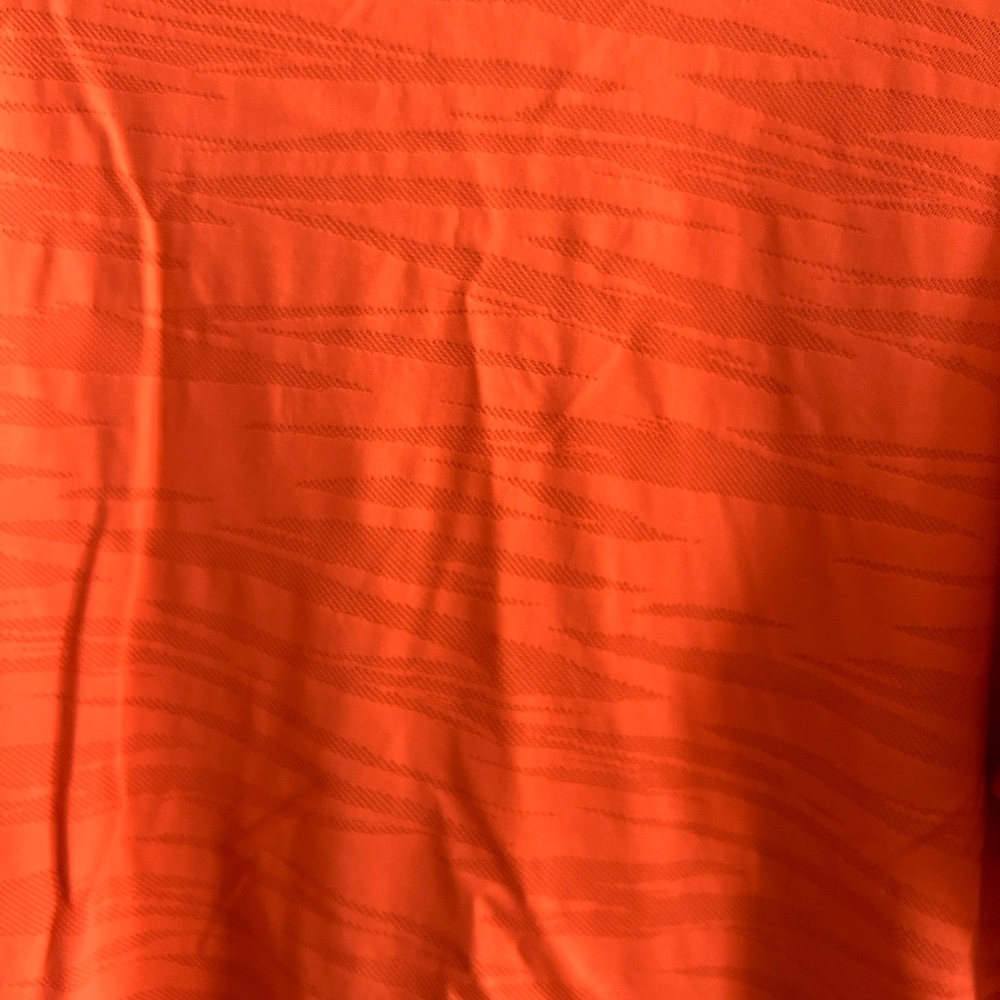lululemon Muscle Love Long Sleeve- Tiger Mesh - Picture 2 of 4